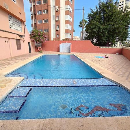 Apartamento Narcea เบนิดอร์ม ภายนอก รูปภาพ